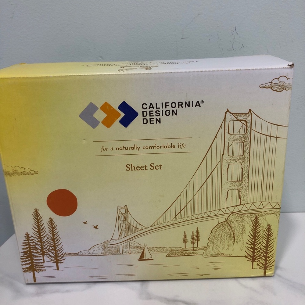California Design Den Sheet Set - Cream & Rust Graphic Box
